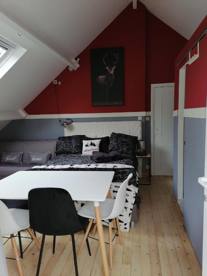Les Studios Du Domaine D'Eva ลิบรามองต์ ห้อง รูปภาพ